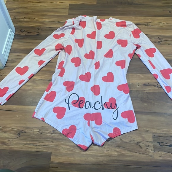 Cute pyjamas with “peachy” on bum. - Picture 3 of 3